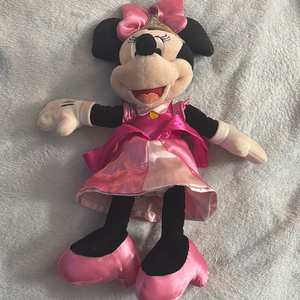 Minnie Plush Toy